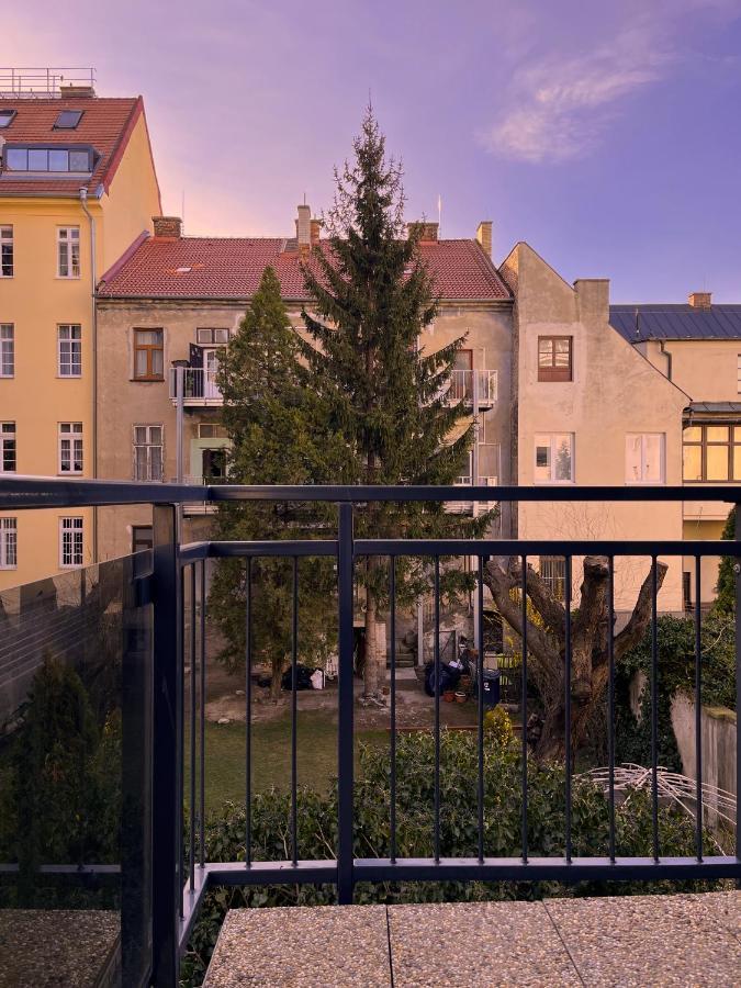 Elegant Escape Apartment I - City Centre Pressburg Exterior foto